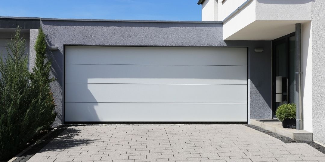 Därför ska du välja en isolerad garageport!